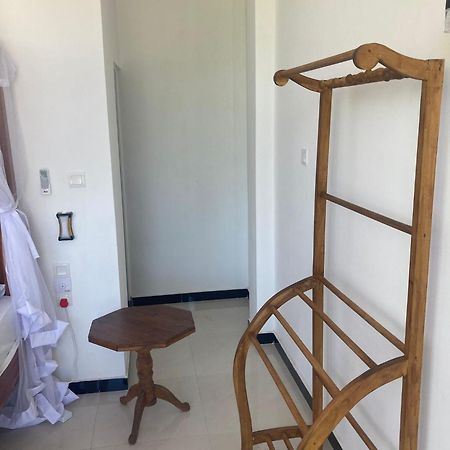 Masith Guest House Unawatuna Esterno foto