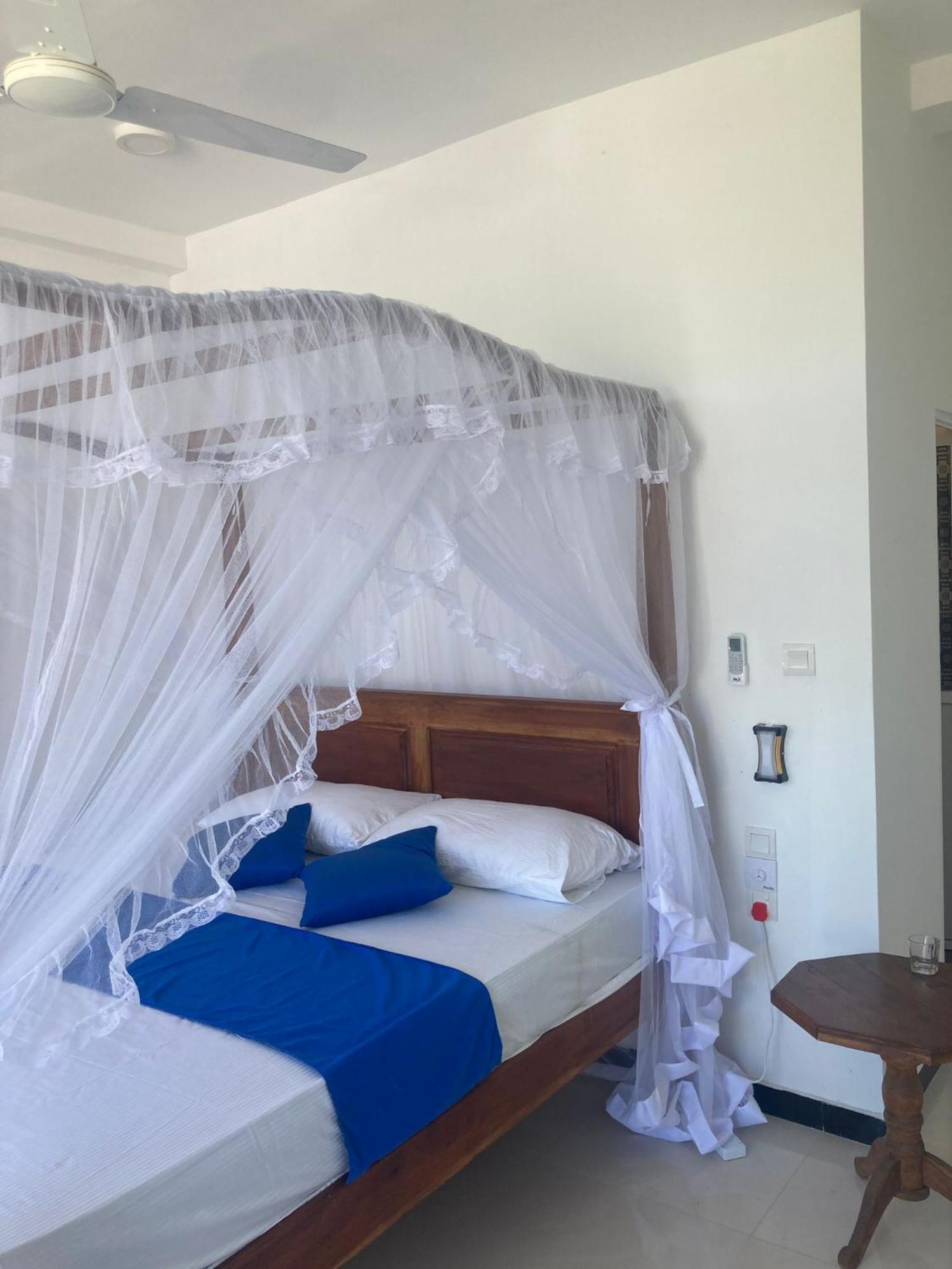 Masith Guest House Unawatuna Esterno foto