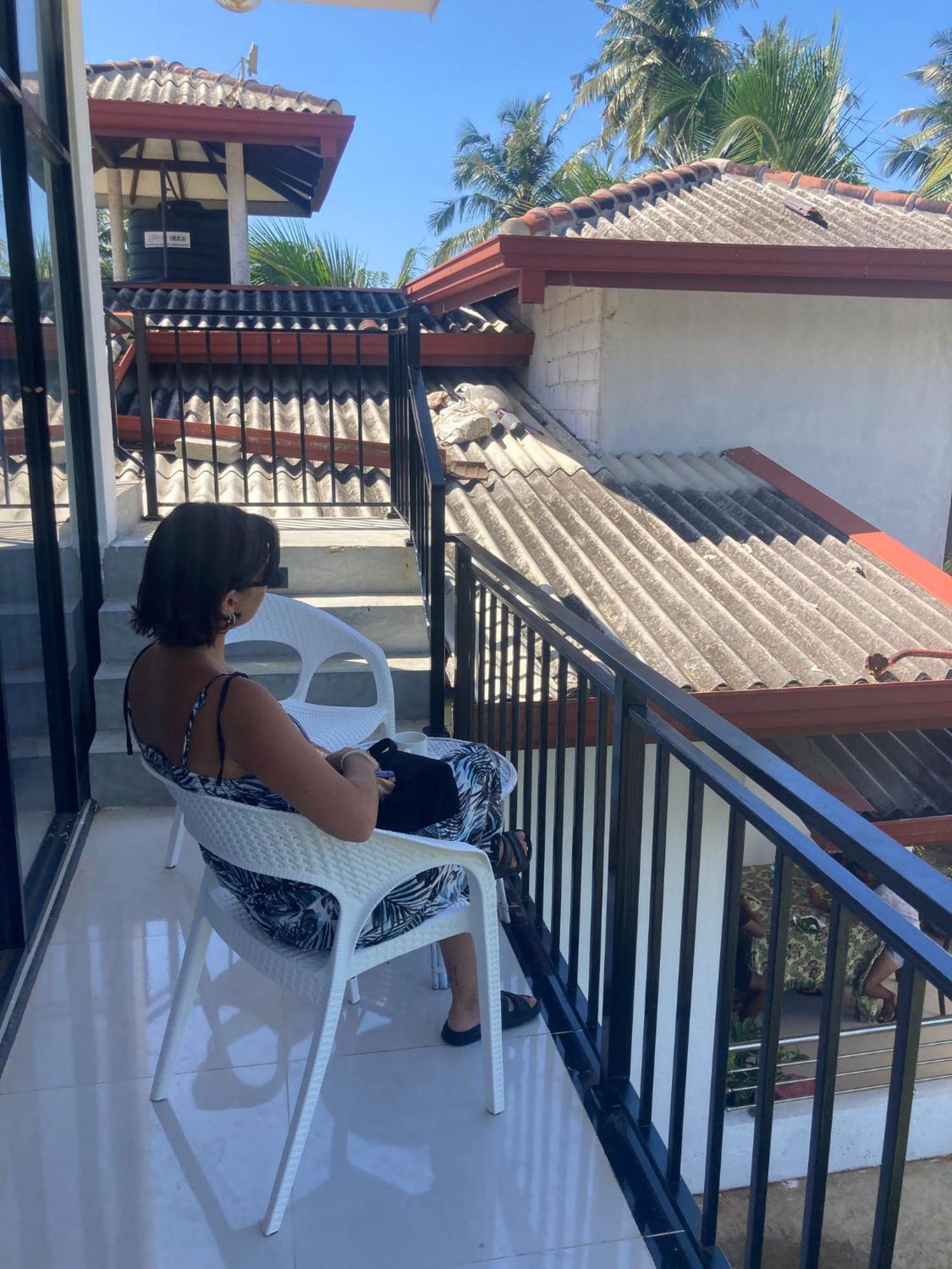 Masith Guest House Unawatuna Esterno foto