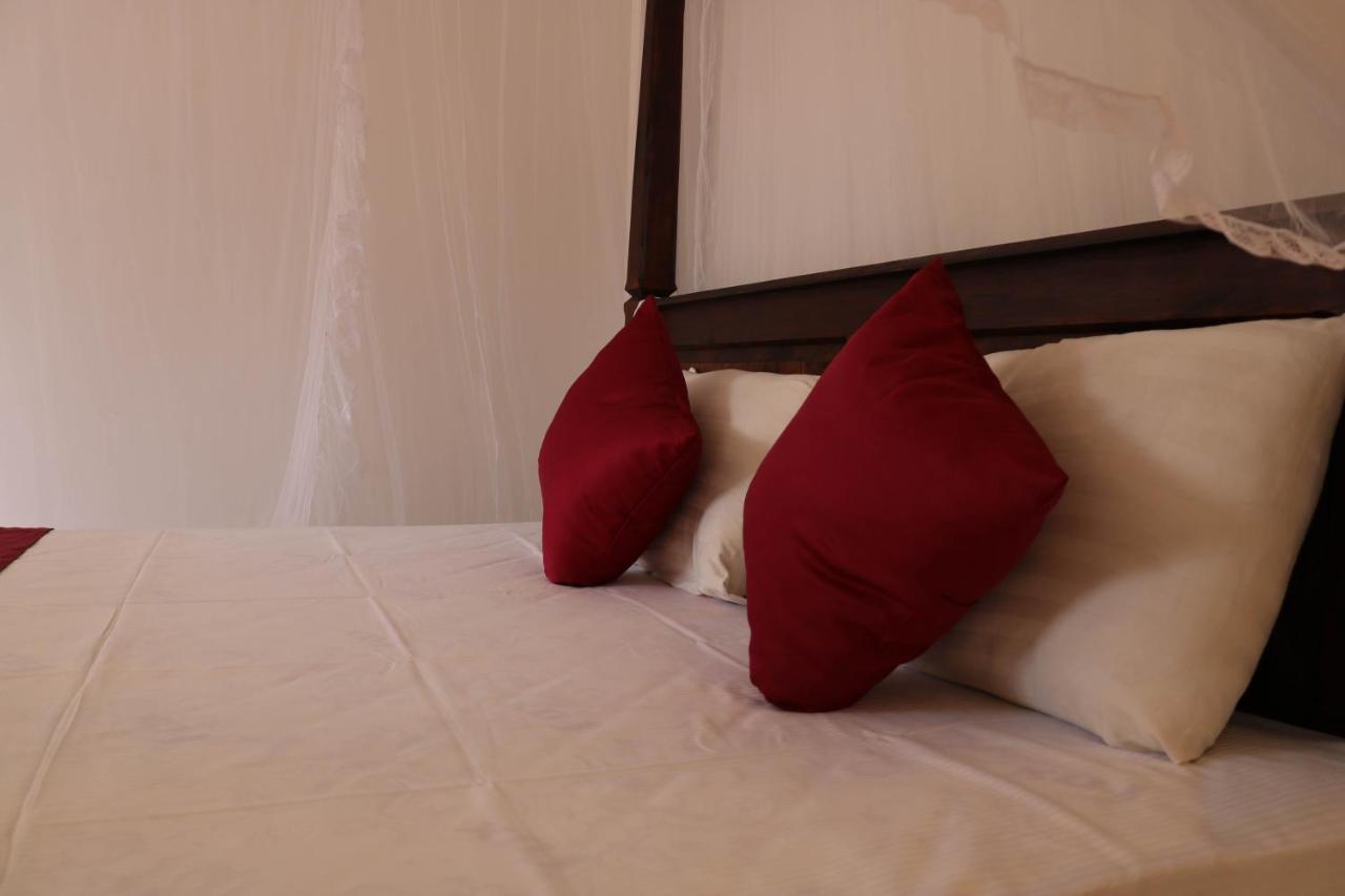 Masith Guest House Unawatuna Esterno foto