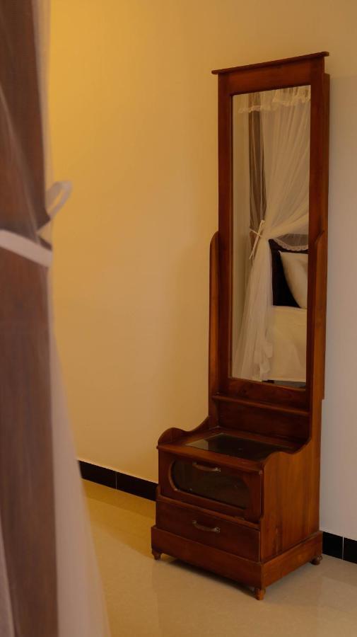 Masith Guest House Unawatuna Esterno foto