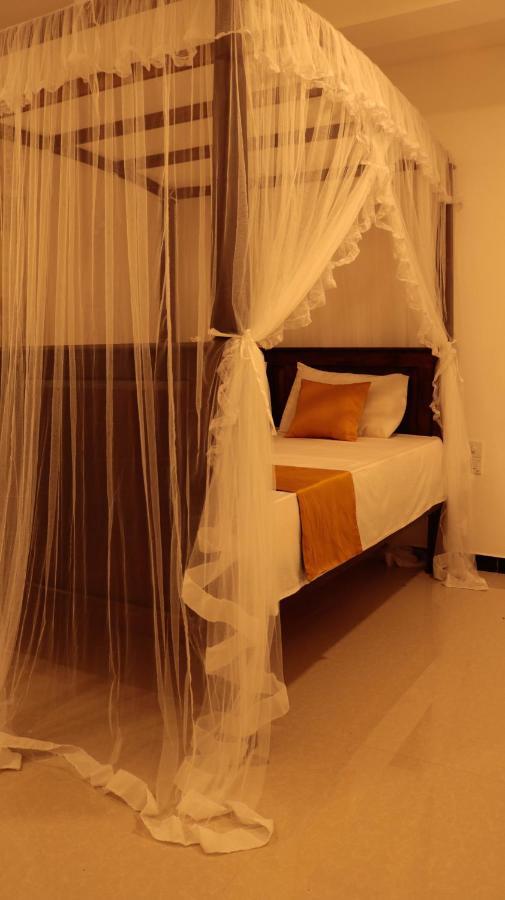 Masith Guest House Unawatuna Esterno foto