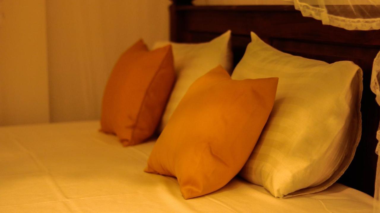 Masith Guest House Unawatuna Esterno foto